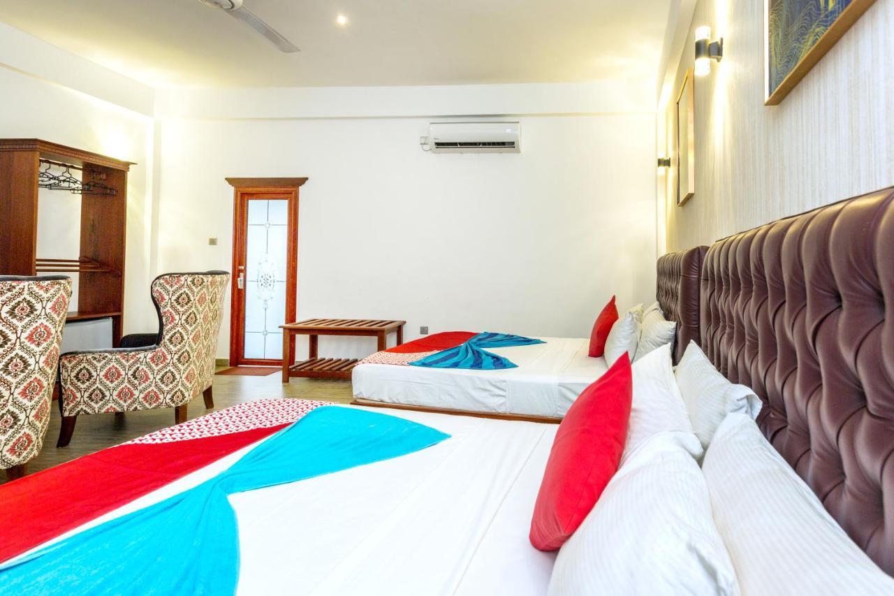 Polhena Grand Resort & Banquet ماتارا المظهر الخارجي الصورة