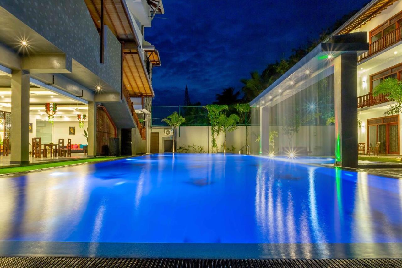 Polhena Grand Resort & Banquet ماتارا المظهر الخارجي الصورة