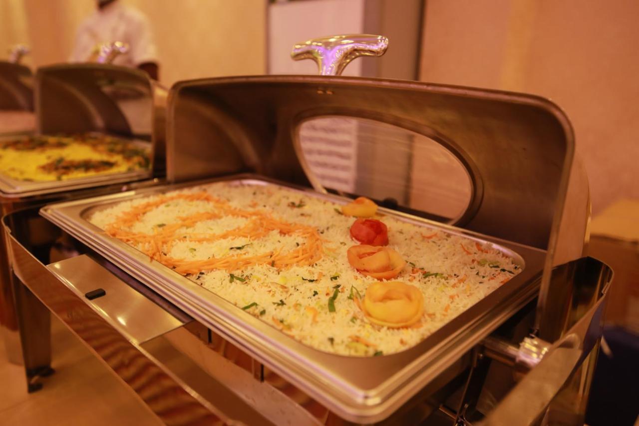 Polhena Grand Resort & Banquet ماتارا المظهر الخارجي الصورة